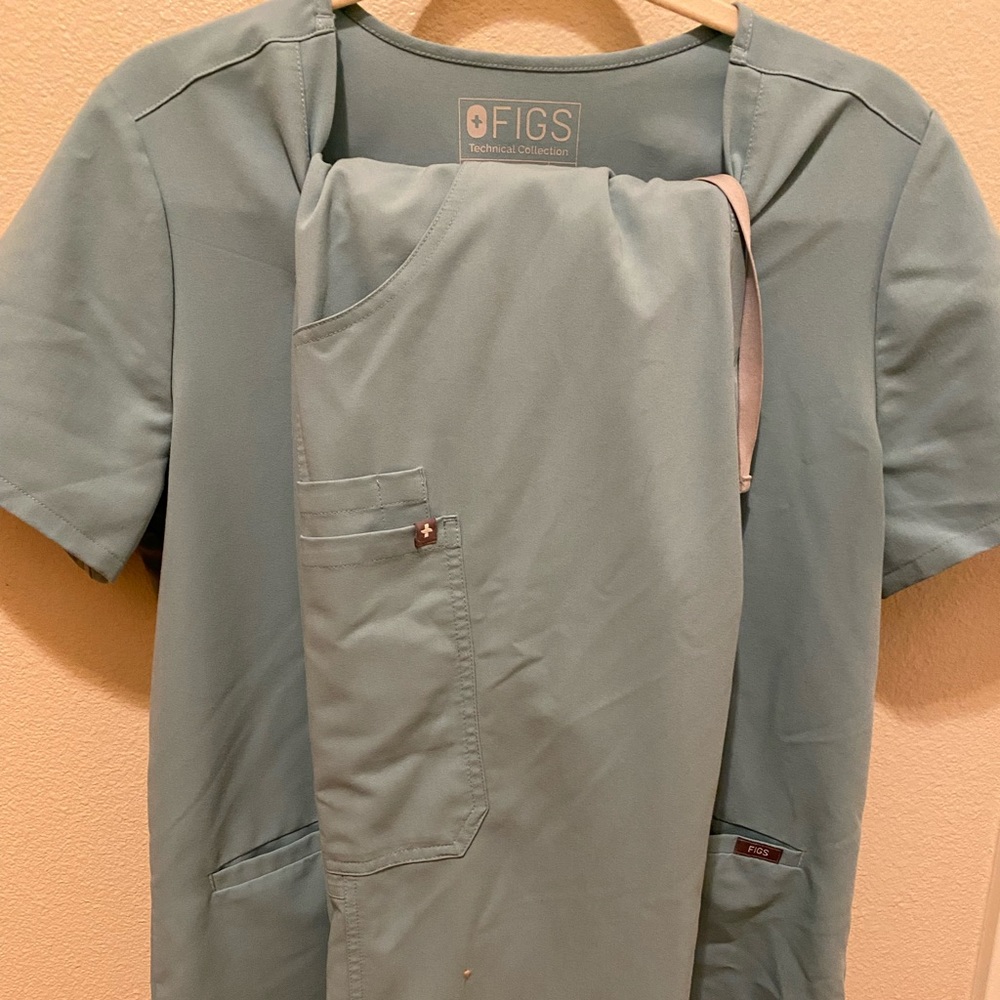 Figs Scrubs!